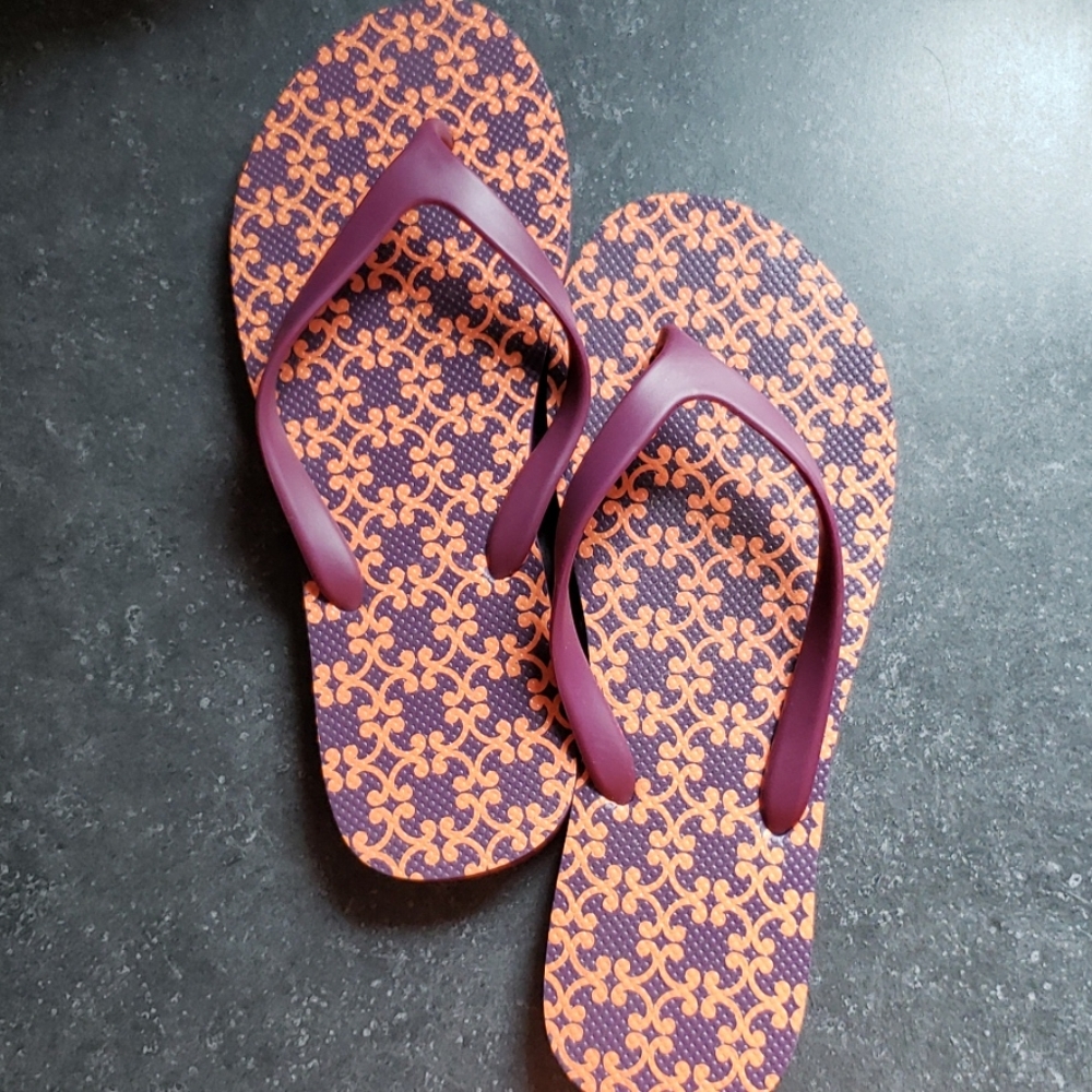 Vera Bradley Flip Flops